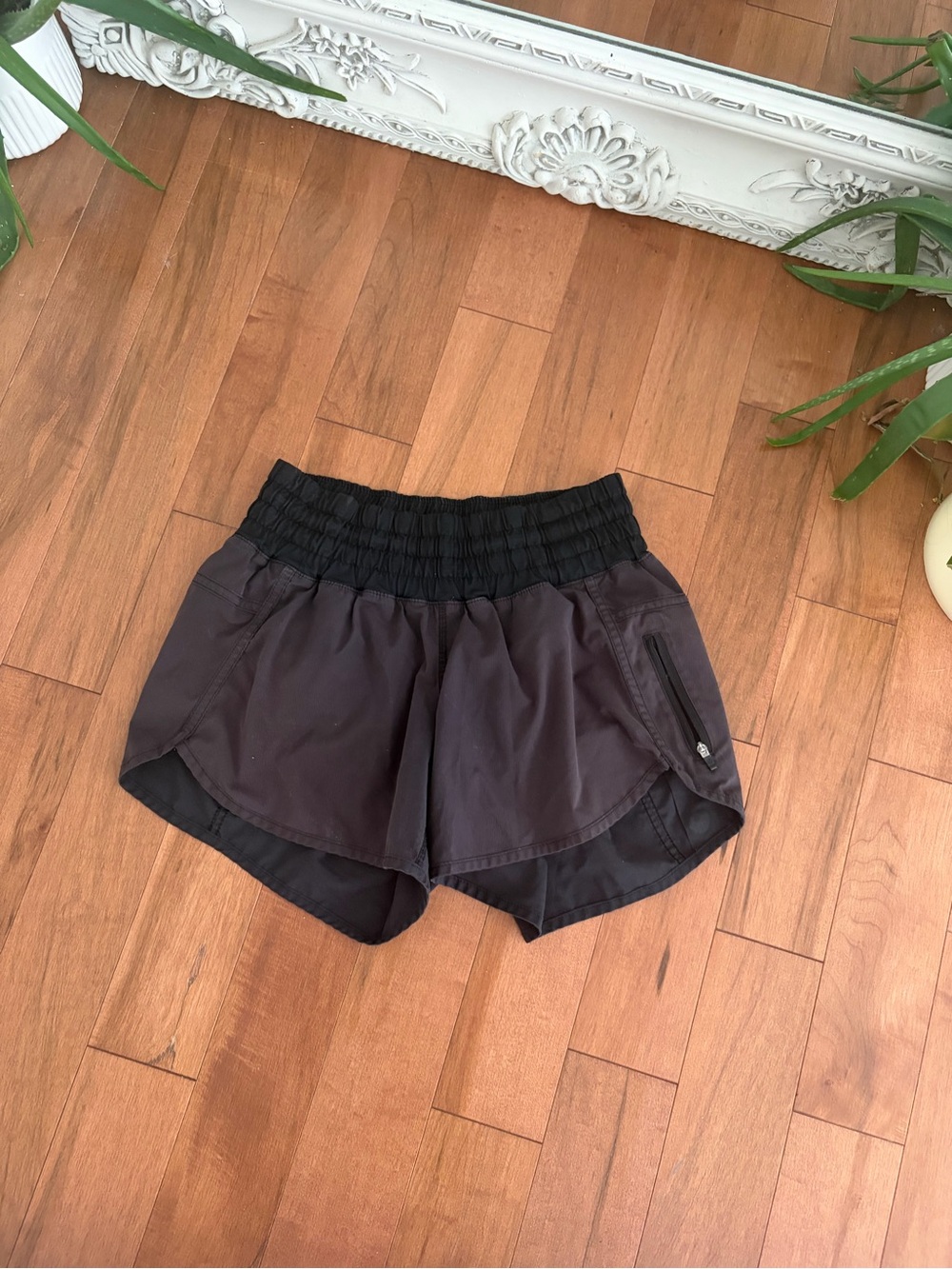 LULULEMON black shorts